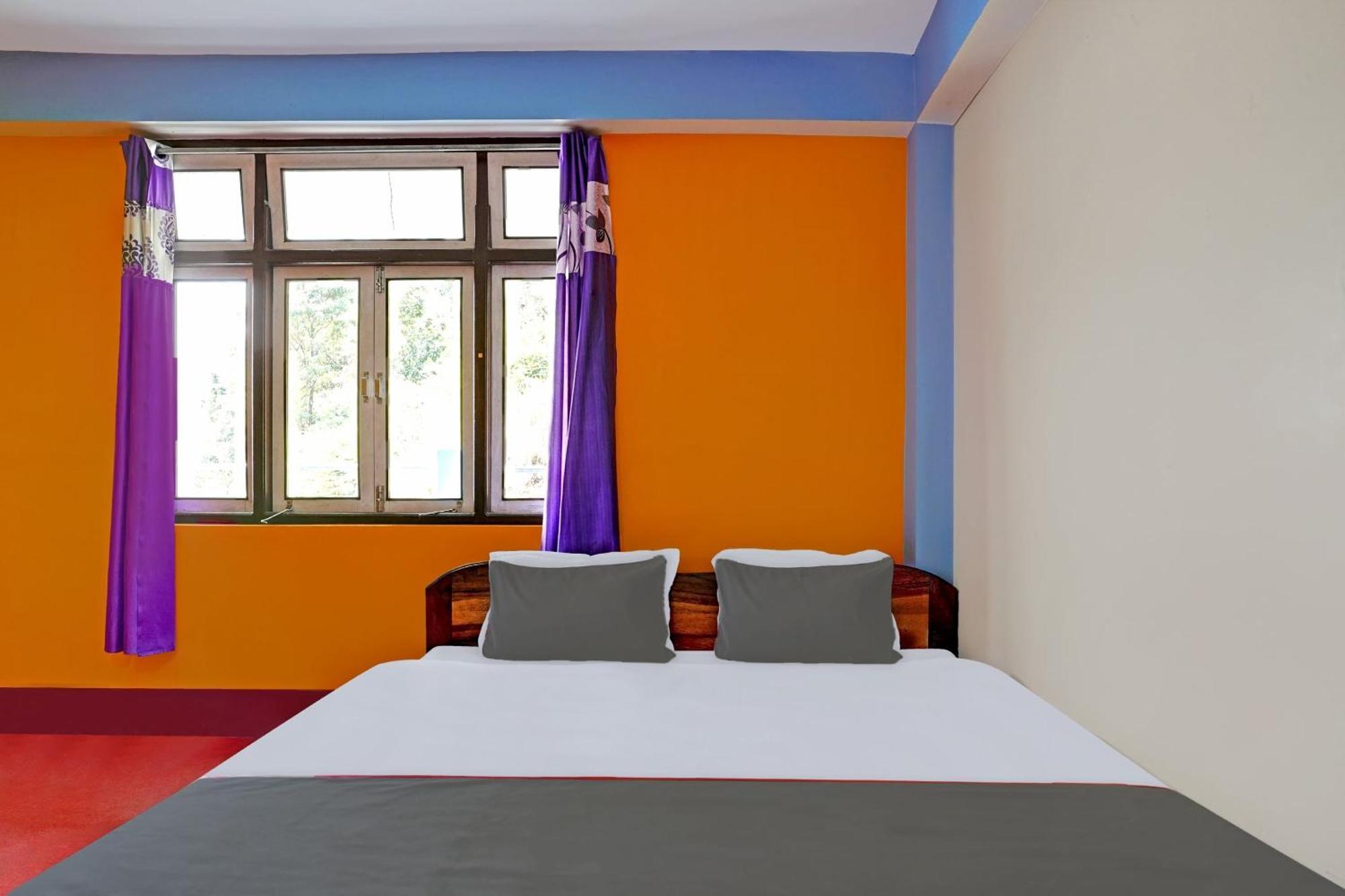 Capital O Basera Resort Padamchen Luaran gambar