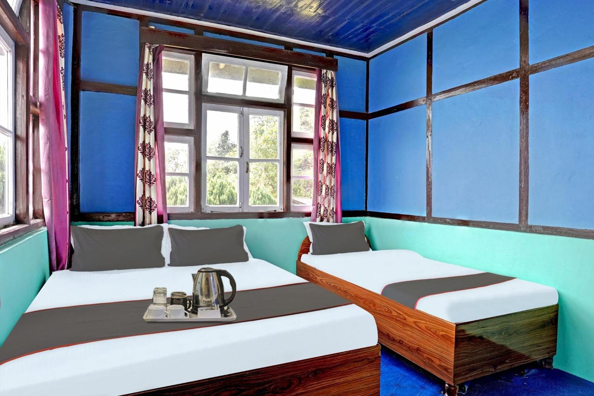 Capital O Basera Resort Padamchen Luaran gambar